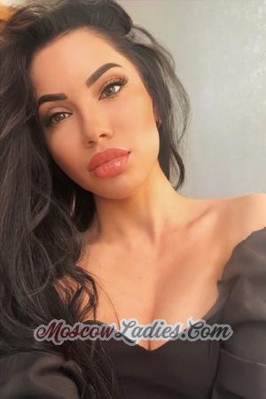 207268 - Alesya Age: 32 - Russia