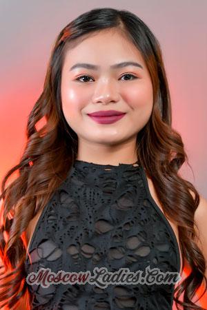 223852 - Jeramae Age: 19 - Philippines