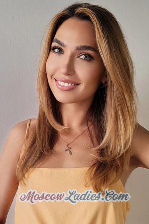 224026 - Elena Age: 37 - Ukraine