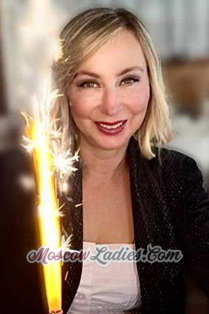 225186 - Irina Age: 57 - Ukraine