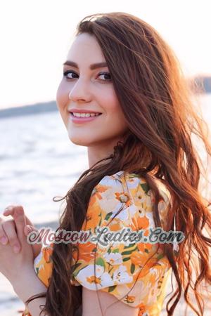 225905 - Oleksandra Age: 22 - Ukraine