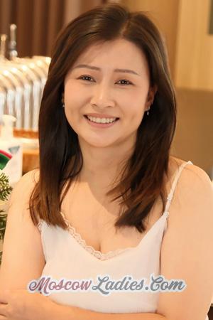 227212 - Yingying Age: 43 - China