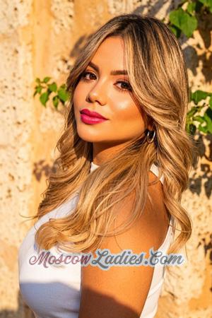 227368 - Lilibet Age: 43 - Colombia