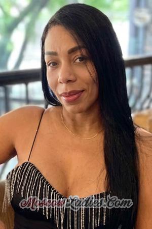 227379 - Julia Age: 41 - Colombia
