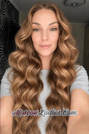 228616 - Alina Age: 38 - Ukraine